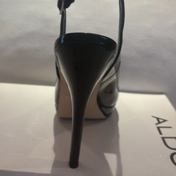 Aldo’s almond toe sling back pumps - Picture 4 of 4